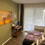 BERLIN PUR - Wohnung für bis zu 12 Personen